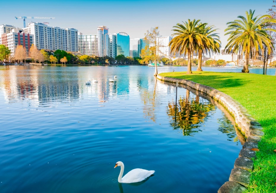 destination-lake-eola-park-orlando