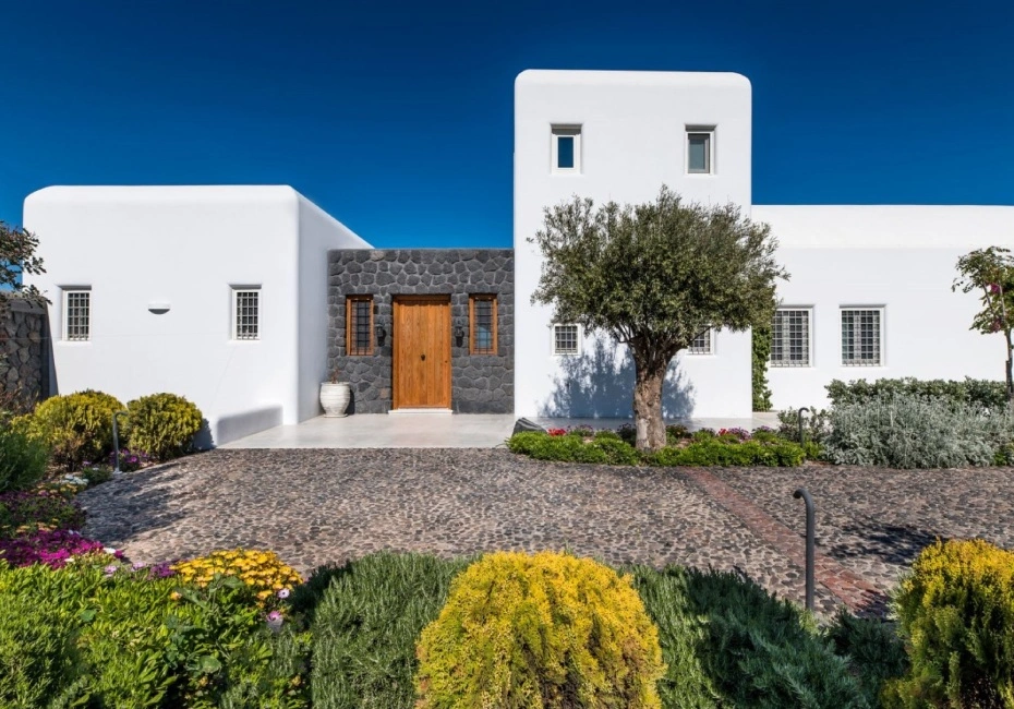 destination-osant-villa-exterior-2