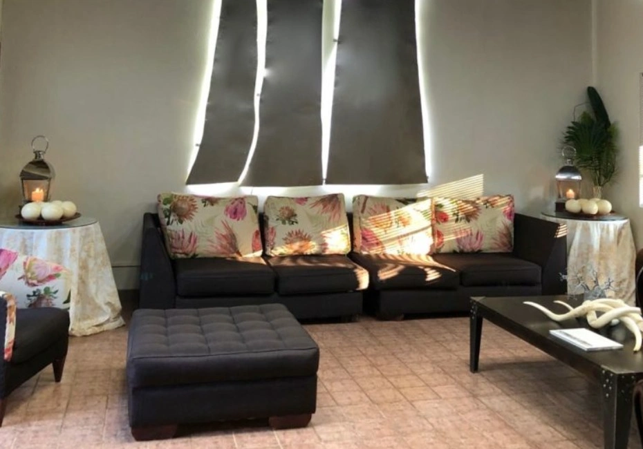 hotel-garden-of-nguni-lodge-interior