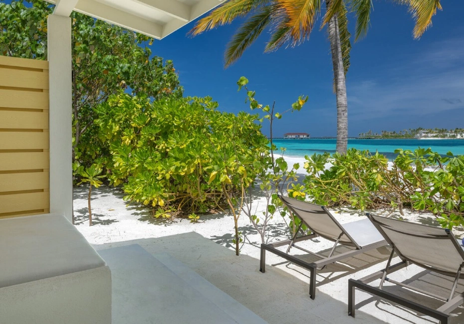 hotel-obul-xerience-ailafushi-resort-exterior-2
