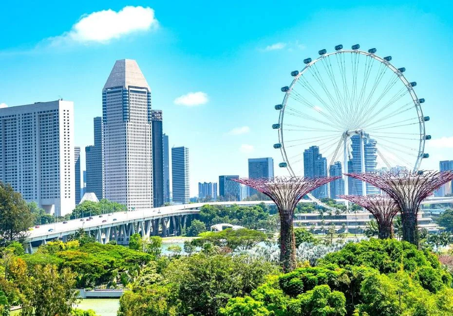 destination-singapore-skyine-2