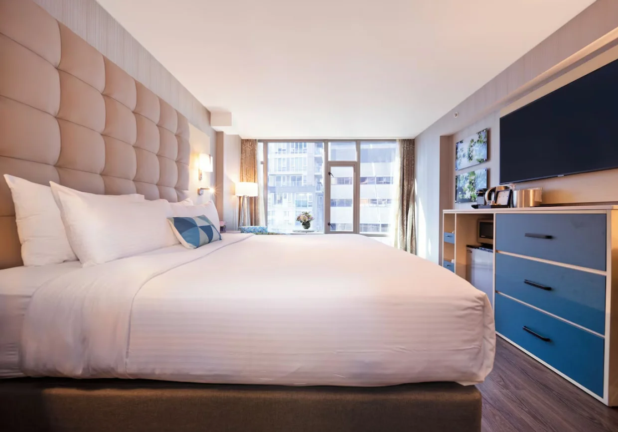 hotel-blu-vancouver-room