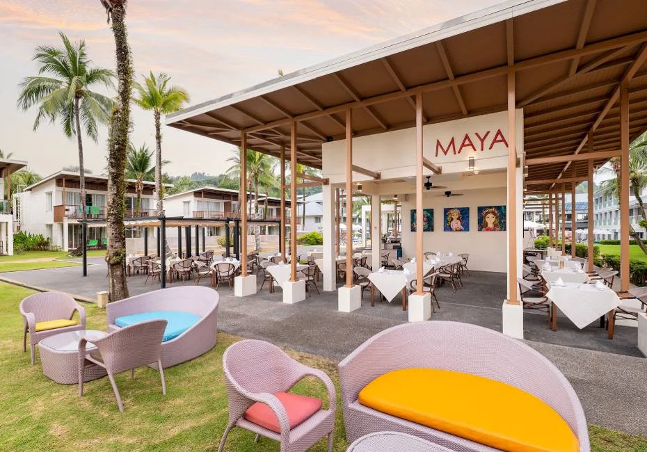 hotel-briza-beach-resort-exterior-2
